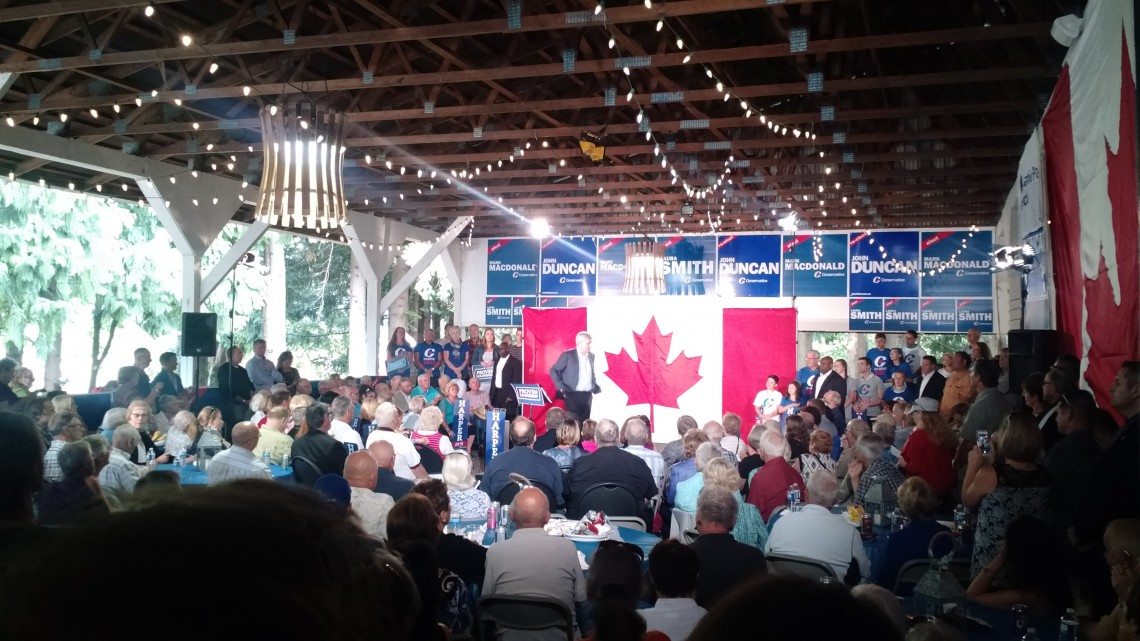 Stephen Harper speaks to supporters at private Black Creek function