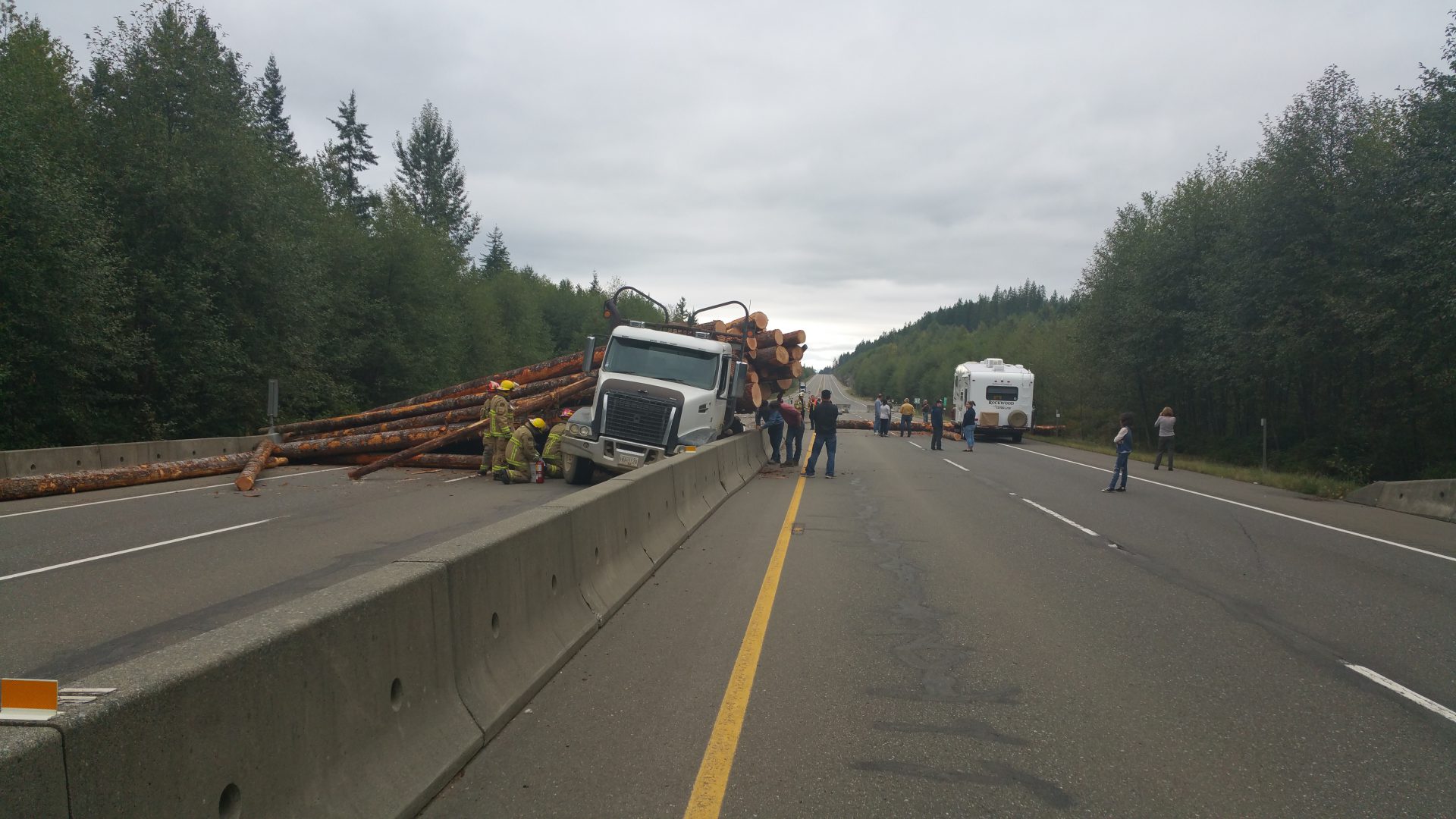 Inland Island Highway re-opens after logging truck crash