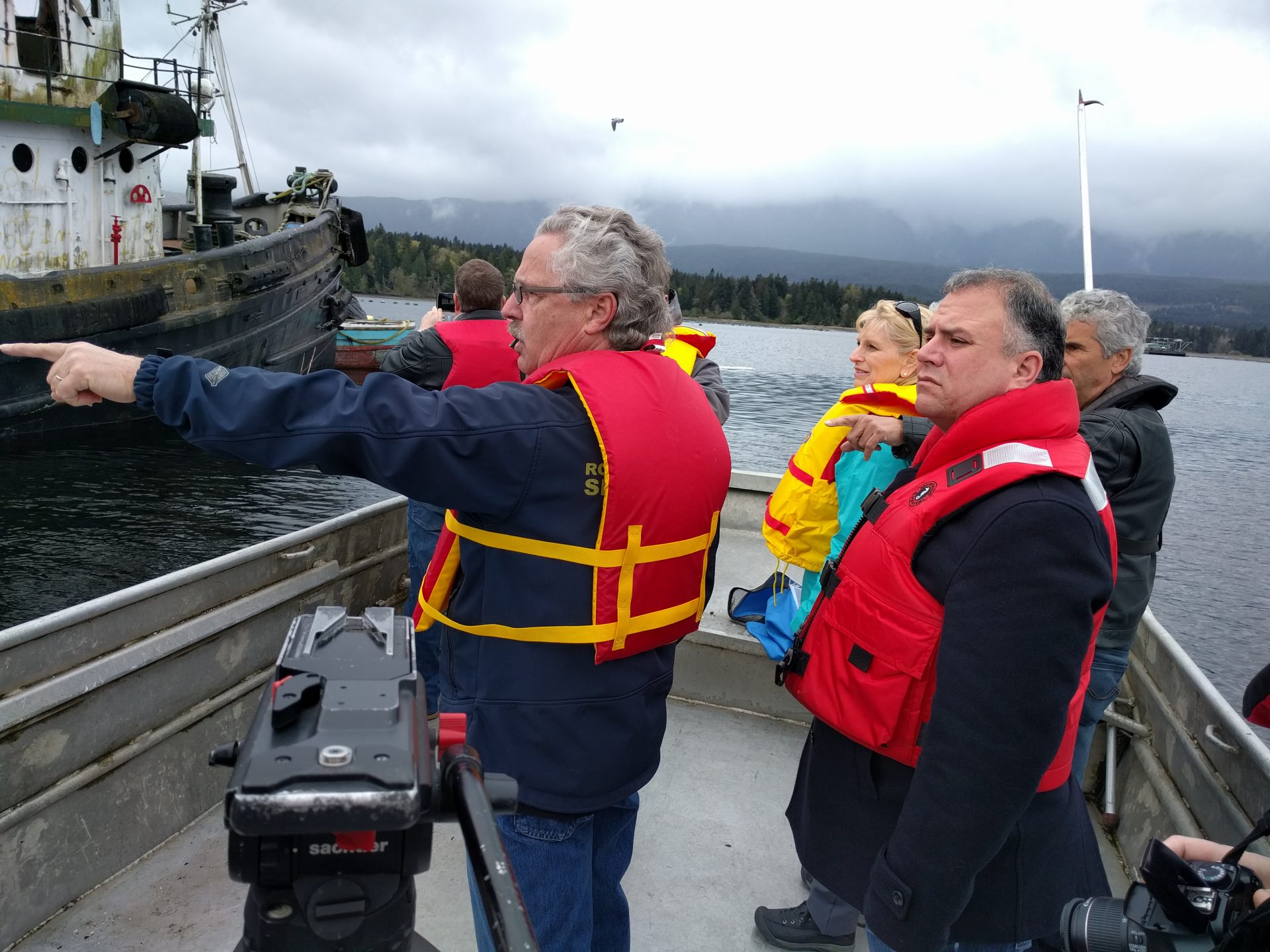 MP calls for action on derelict vessels