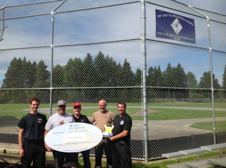Komoux Masters Baseball Joins Comox Fire’s AED Program