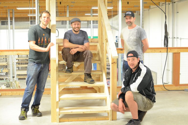 NIC Students Build Greenhouse for Courtenay Restaurant