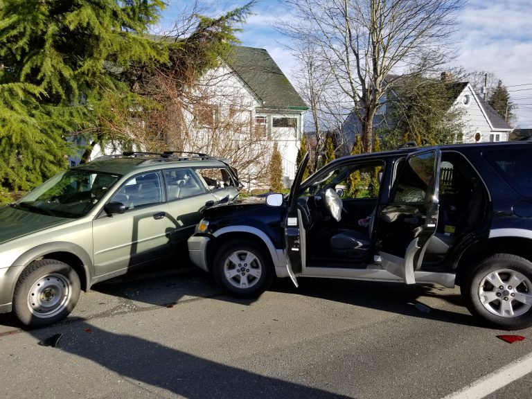 One taken to hospital after Courtenay collision