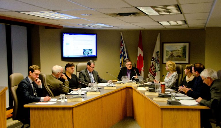 Courtenay council gives first approval to water, sewer rate rise