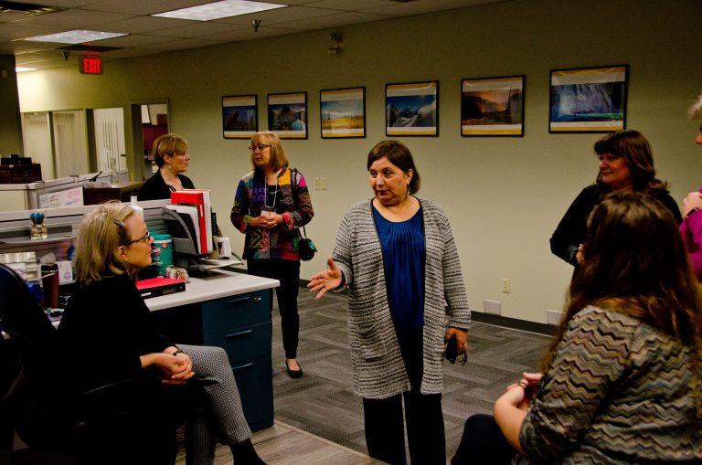 Citizens’ Services minister makes Valley stop on organ donation tour