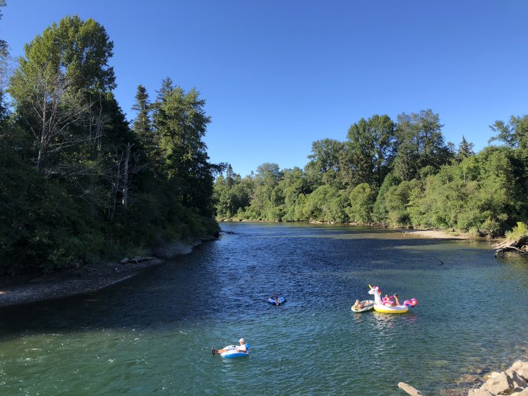 Search and Rescue preaching safety for Puntledge River tubers