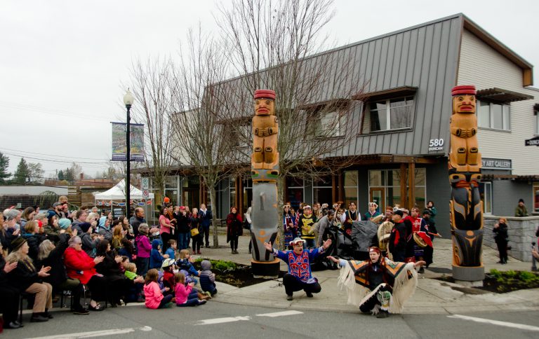 History made as new totem poles unveiled in downtown Courtenay