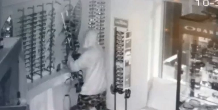 Thief breaks into VisionWorks Optometry, steals $14,000 worth of eyewear