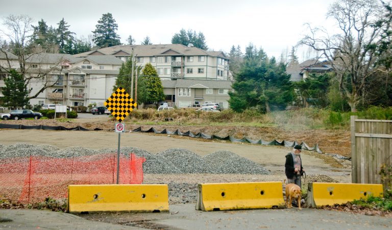 Sandwick Road opening for emergency access, pedestrians