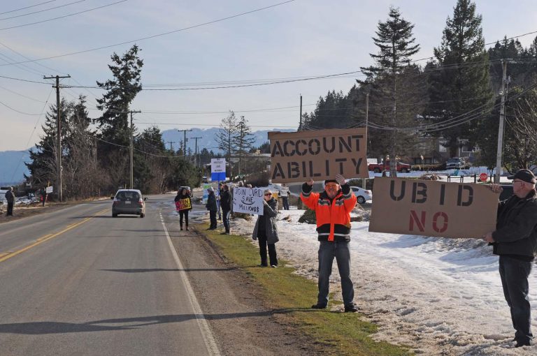 Union Bay residents protest meeting lockout