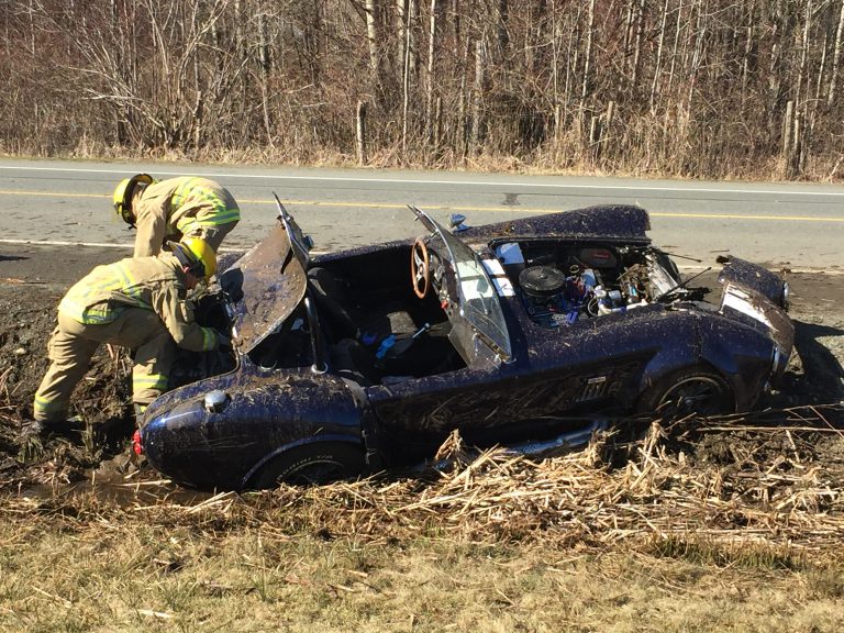 UPDATE – Male driver ‘very lucky’ after rollover