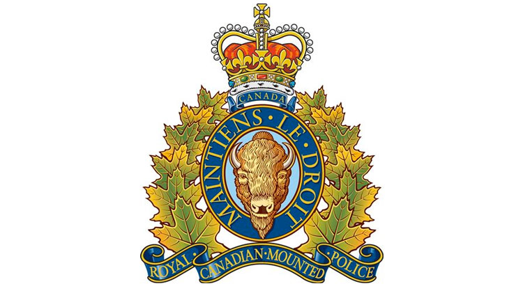 RCMP raid home along Piercy Avenue: witnesses