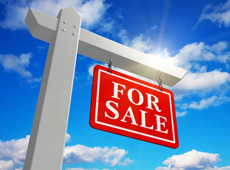Mixed bag for house sales in North Island, Sunshine Coast as buyers grapple with stress test
