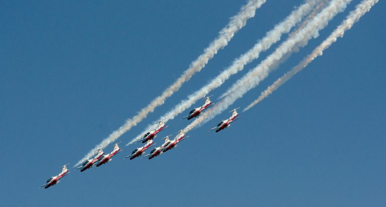 Local art contest welcoming Canadian Forces Snowbirds to the valley