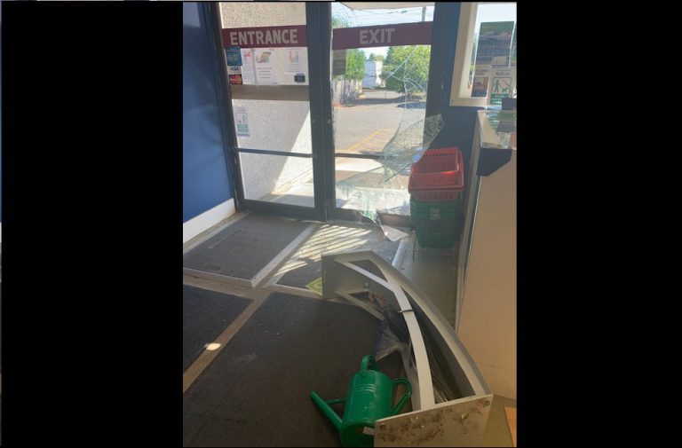Courtenay Habitat victim of ‘smash and grab’