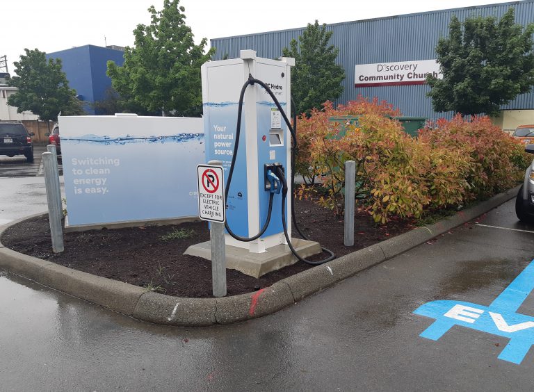 province-lowering-electric-vehicle-rebate-my-comox-valley-now