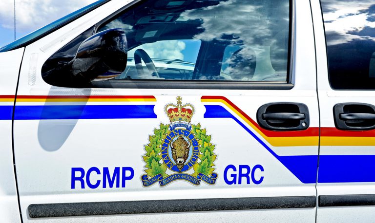 Campbell River RCMP arrest suspected drug dealers