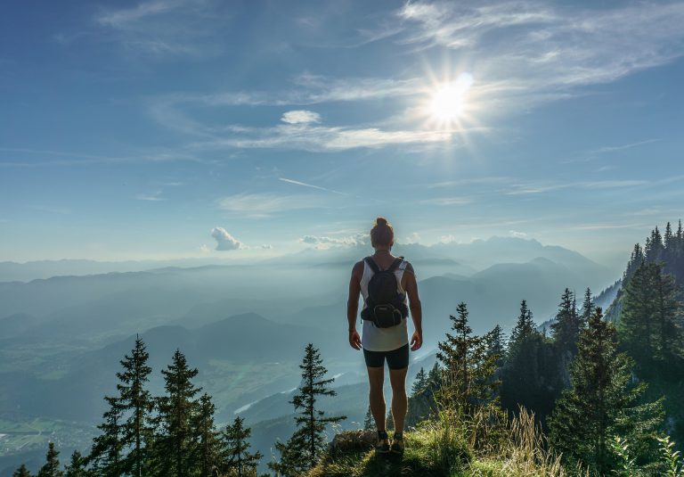 Campbell River SAR rescue injured hiker in Strathcona Provincial Park