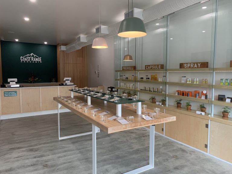 New pot shop opens in Comox