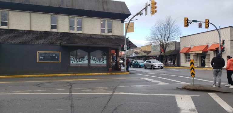 Cornerstone Taphouse looking to extend its hours