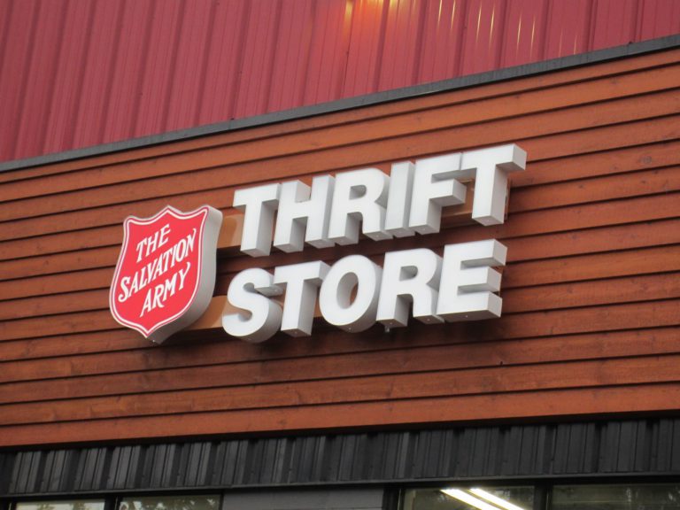 Comox Salvation Army location closing for good