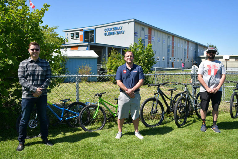 Comox Valley community helps get bikes back into the hands of students