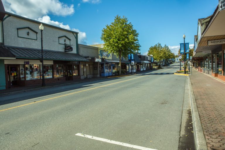 Comox Valley businesses thank community for support during tough times 