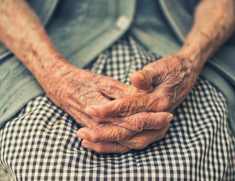 Report lays out COVID-19 recommendations for care homes