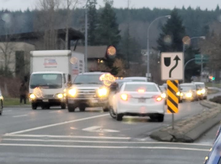WRONG-WAY: Car drives into oncoming traffic in front of Courtenay police station