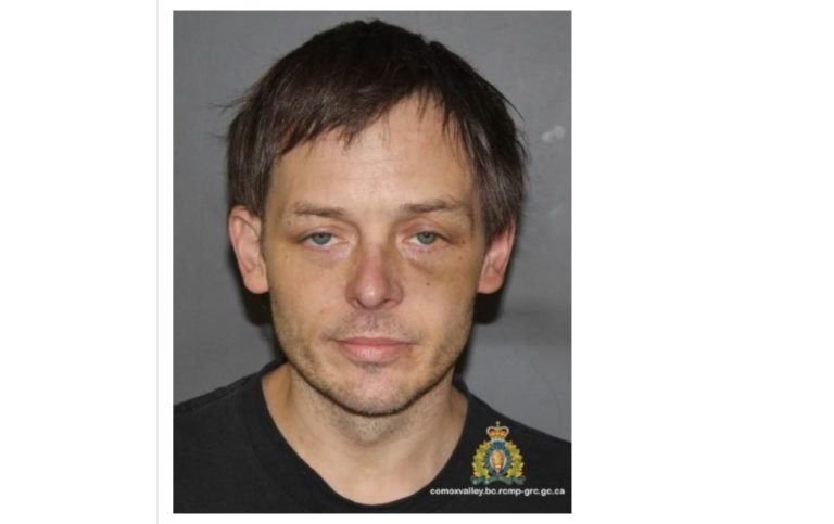 Comox Valley RCMP seeks public’s help in locating missing man