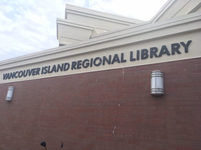 All Union Employees on Strike as Library Dispute Escalates