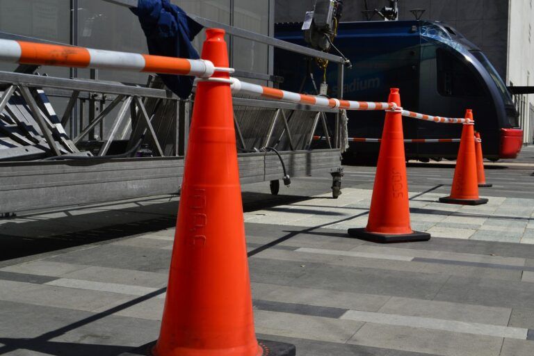 Summer brings greater risk to road side workers