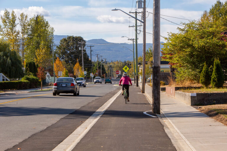 Active transportation improved on 17th Street