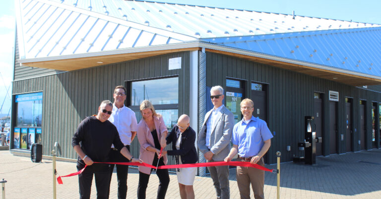Comox opens new marine services building
