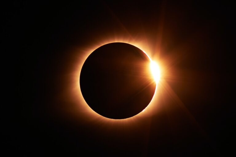 Annular solar eclipse will darken Vancouver Island and Sunshine Coast on Oct. 14