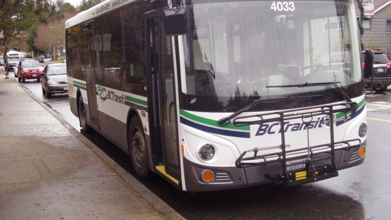 Bus drivers set to vote this weekend on a new deal