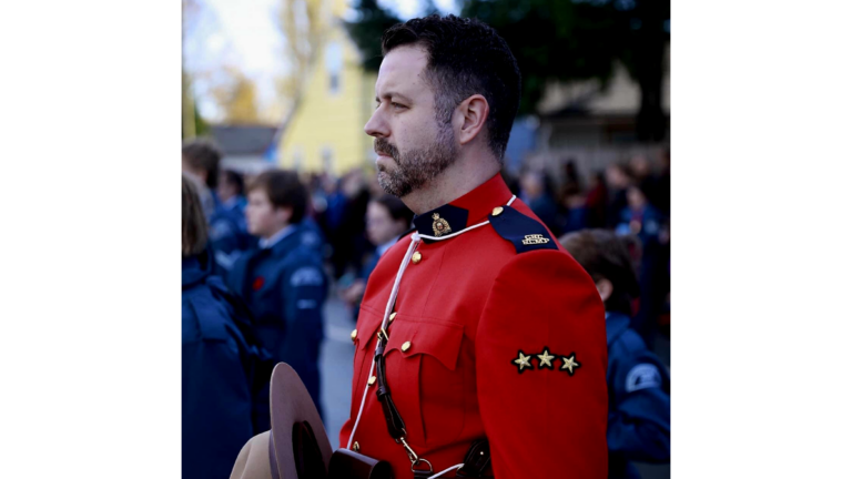 Comox Valley RCMP member participating in Wounded Warrior Run