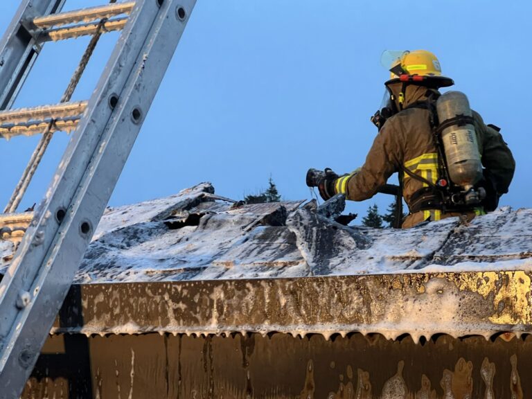 No injuries reported from Huband Road fire